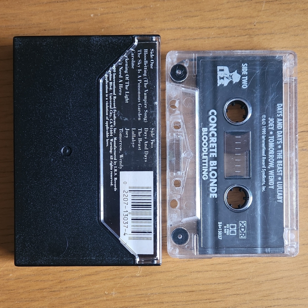 Siouxsie And The Banshees, Bauhaus, Concrete Blonde - 80s & 90s Tapes (Lot of 3) - Picture 8 of 8